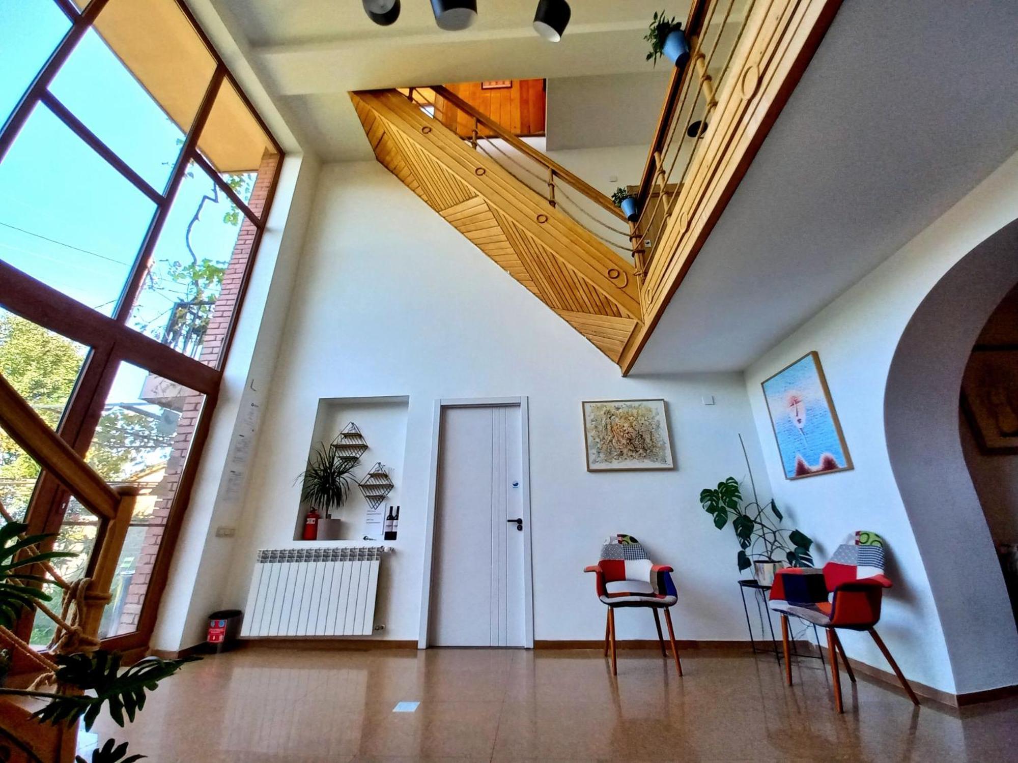 Hestia - Hotel, Wine And View Телави Екстериор снимка